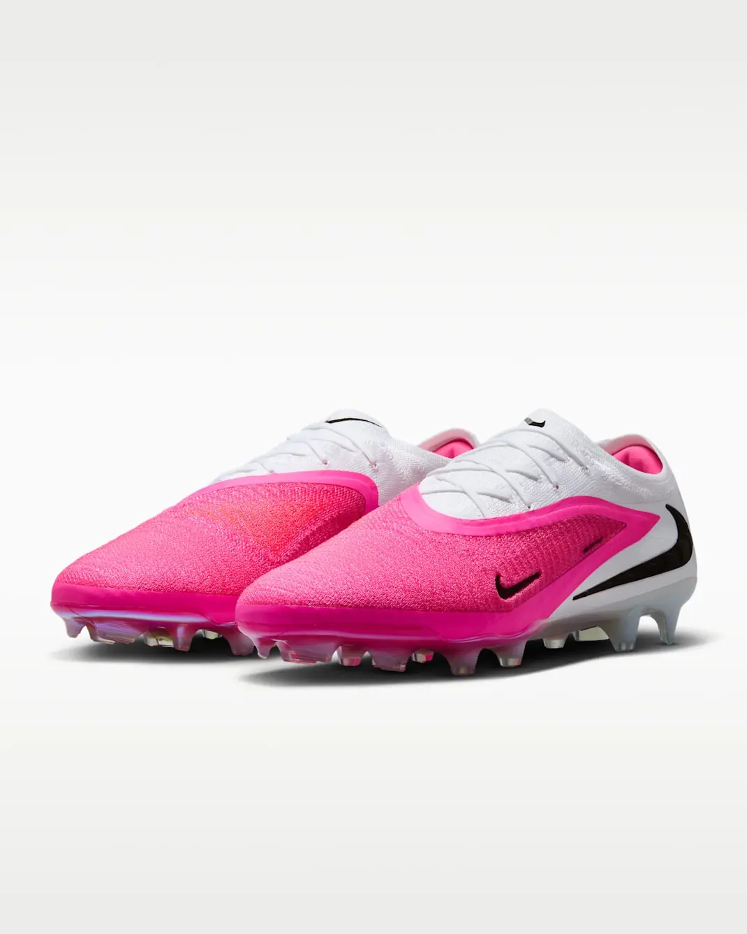 Бутси Nike Phantom 6 Low Elite FG IH1778-900 купити, ціни в Києві